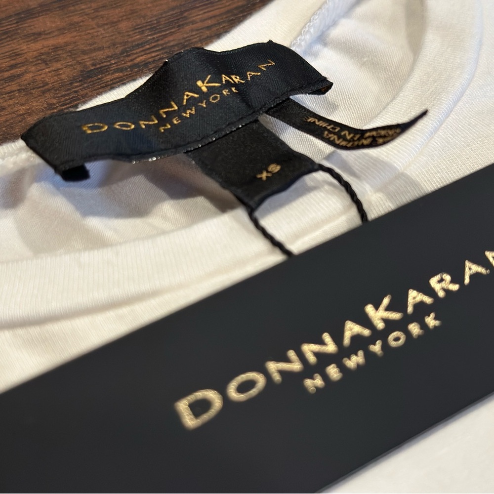 🪷DONNA KARAN🪷 NEW White Shirt